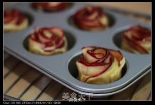 玫瑰花苹果派的做法步骤：12