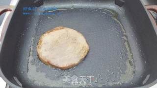 三分钟做出专业级牛排的做法步骤：5