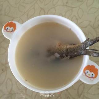 简单鱼汤做法的做法步骤：6
