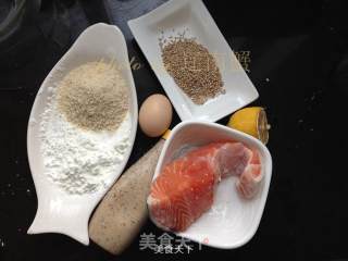 脆炸三文鱼的做法步骤：1