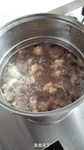 红烧牛肉的做法步骤：4