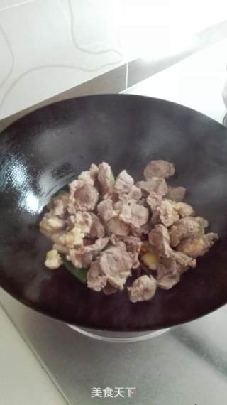 红烧牛肉的做法步骤：8