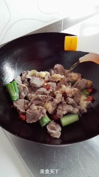 红烧牛肉的做法步骤：9