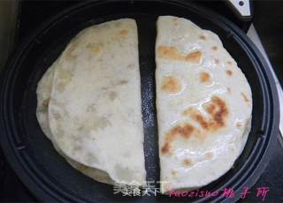 芝香手撕猪肉角饼的做法步骤：10