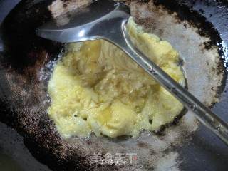 雪菜鸡蛋炒饭的做法步骤：4
