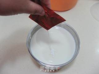 芒果酸奶杯的做法步骤：2