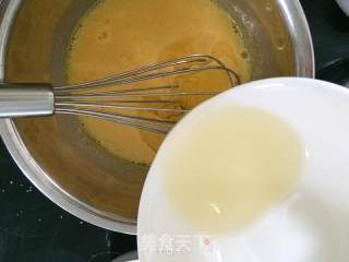 花朵纸杯蛋糕的做法步骤：9