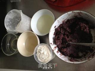 红豆开口笑的做法步骤：1