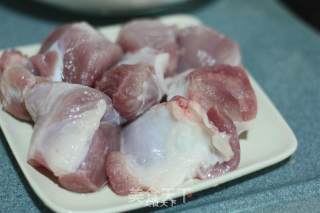 润肺止咳【雪梨枇杷瘦肉汤】的做法步骤：4