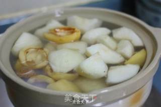 润肺止咳【雪梨枇杷瘦肉汤】的做法步骤：5