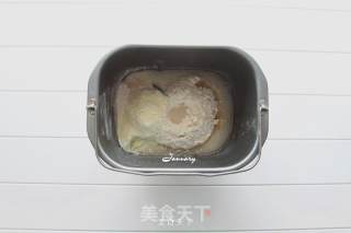 香蕉巧克力面包的做法步骤：1