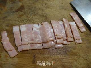 培根炒西葫芦的做法步骤：2