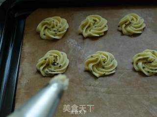 黑芝麻曲奇---酥香美味的下午茶的做法步骤：6