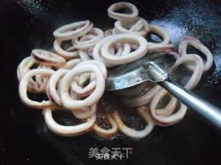 香辣鱿鱼圈的做法步骤：6