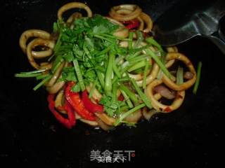 香辣鱿鱼圈的做法步骤：8