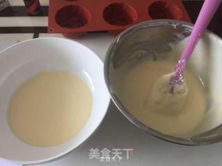 玫瑰花型火龙果双色慕斯的做法步骤：10