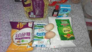 不用烤箱的蛋糕---千层水果蛋糕（6寸量）的做法步骤：1