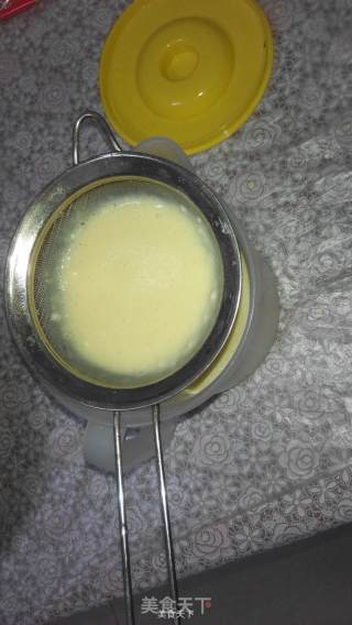 不用烤箱的蛋糕---千层水果蛋糕（6寸量）的做法步骤：4