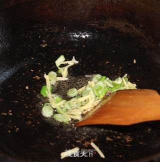 鱼香肉丝的做法步骤：6