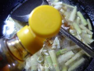 脚骨笋烧排骨的做法步骤：8
