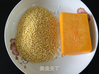小米南瓜粥的做法步骤：1