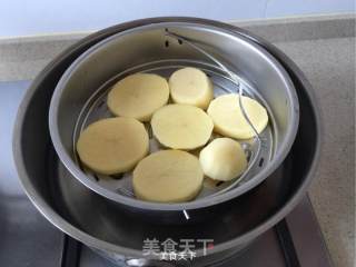 【黑椒三文鱼】的做法步骤：3