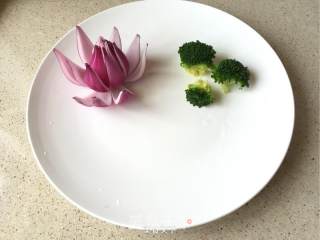 【黑椒三文鱼】的做法步骤：5