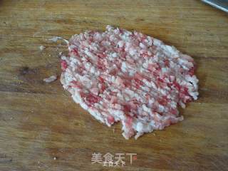 韭菜鸡蛋肉虾皮馅饼的做法步骤：4