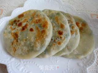 韭菜鸡蛋肉虾皮馅饼的做法步骤：21