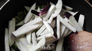 妈妈的味道——辣椒炒茄子的做法步骤：8