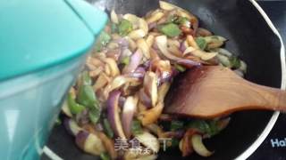 妈妈的味道——辣椒炒茄子的做法步骤：11
