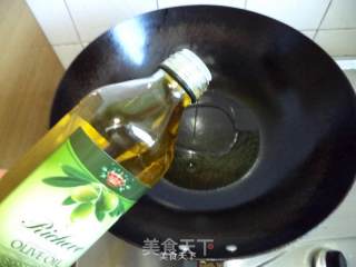 豌豆肉末烧豆腐的做法步骤：2