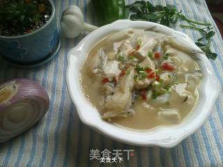 龙头鱼炖嫩豆腐的做法步骤：8