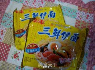 炒方便面的做法步骤：1