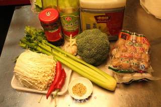 牛肉丸冷盘（酒料）的做法步骤：1