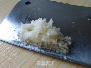 橄榄油拌苋菜的做法步骤：3