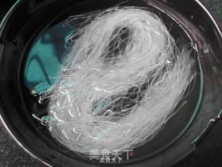 粉丝虾米芹菜汤的做法步骤：3