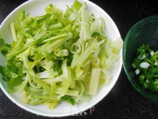 粉丝虾米芹菜汤的做法步骤：4