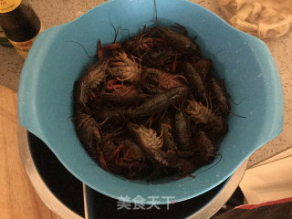 麻辣小龙虾的做法步骤：1