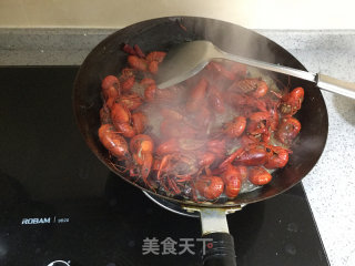 麻辣小龙虾的做法步骤：7