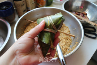 鲜肉粽的做法步骤：16