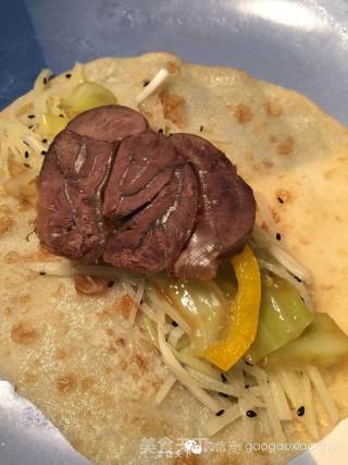 居家卷饼的做法步骤：6