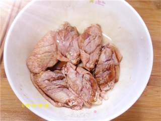 豆角烤鸡中翅的做法步骤：3
