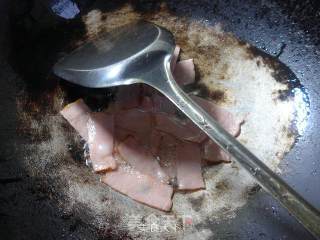 韭菜培根炒年糕的做法步骤：4