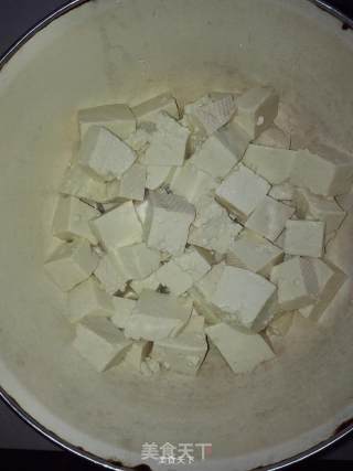麻婆豆腐的做法步骤：1
