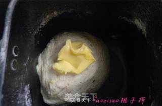 香葱豆渣小餐包的做法步骤：2