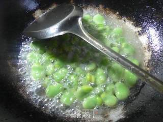 雪菜雷笋炒蚕豆的做法步骤：7