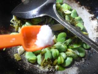 雪菜雷笋炒蚕豆的做法步骤：9