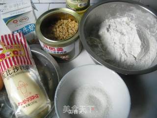 肉松酥的做法步骤：1