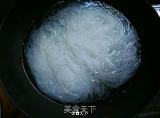 白菜拌粉丝的做法步骤：2